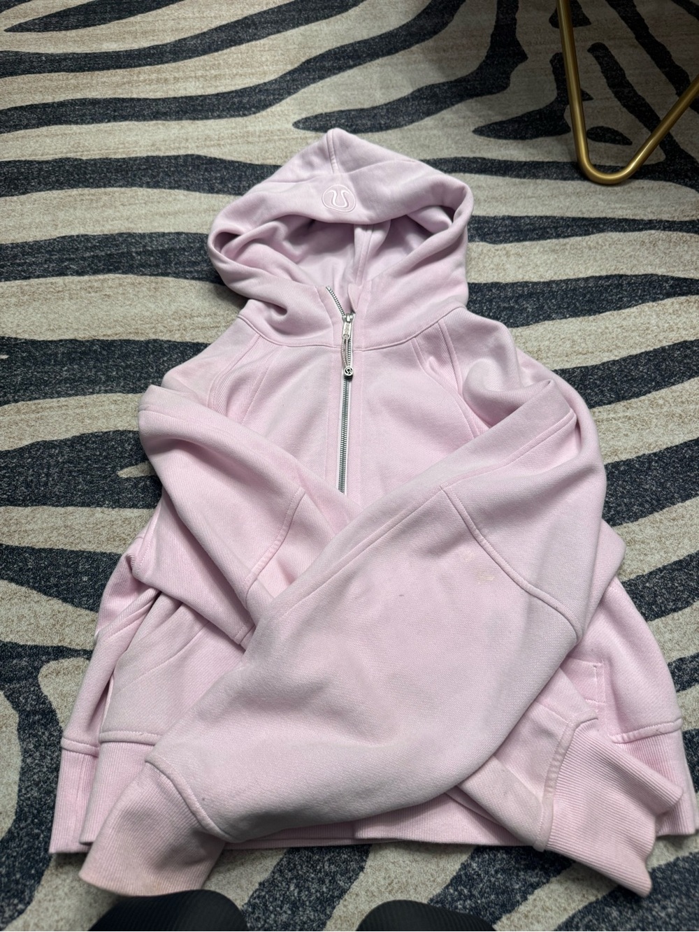 Lululemon zip